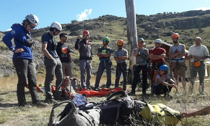 El Chaltén: Se realizó un simposio de medicina de montaña y técnicas de rescate