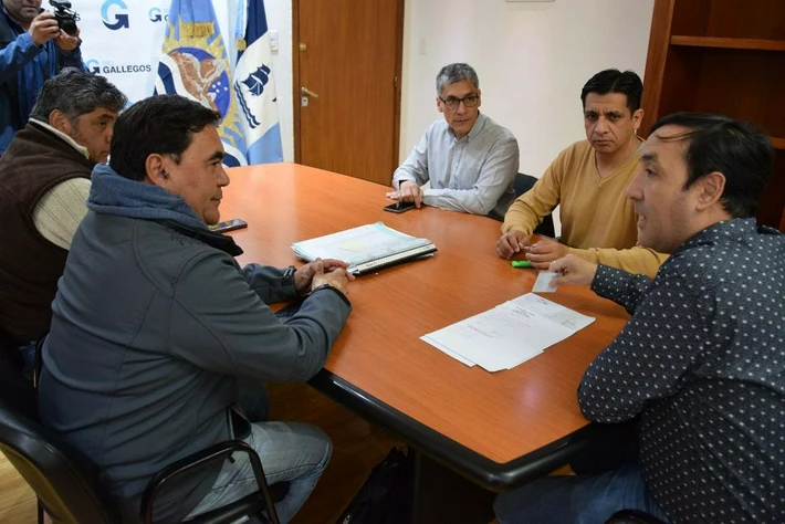 Sin propuesta salarial el municipio de Río Gallegos aplazó hasta septiembre las paritarias