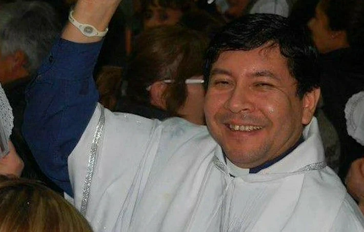 Por abuso sexual: condenaron a tres años de prisión en suspenso al cura Daniel Acevedo