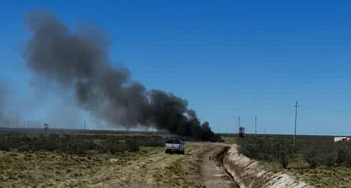 Un incendio en un pozo petrolero de YPF fue sofocado por bomberos del cuartel local