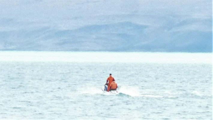 Continúa la búsqueda del kayakista desaparecido en el Lago Argentino