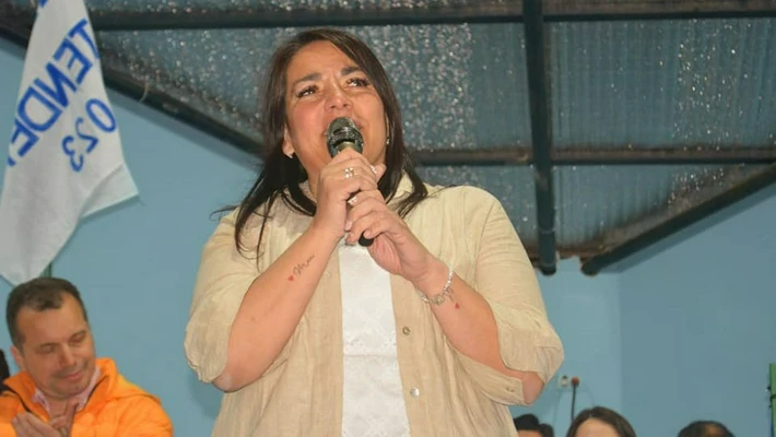 Analía Farías, la mujer que terminó con dos décadas de los Bodlovic en el poder: “el vacunatorio VIP fue el límite de la gente”